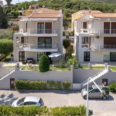 Ilios Luxury Apartment Nea Iraklitsa Exterior photo