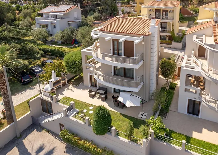 Ilios Luxury Apartment