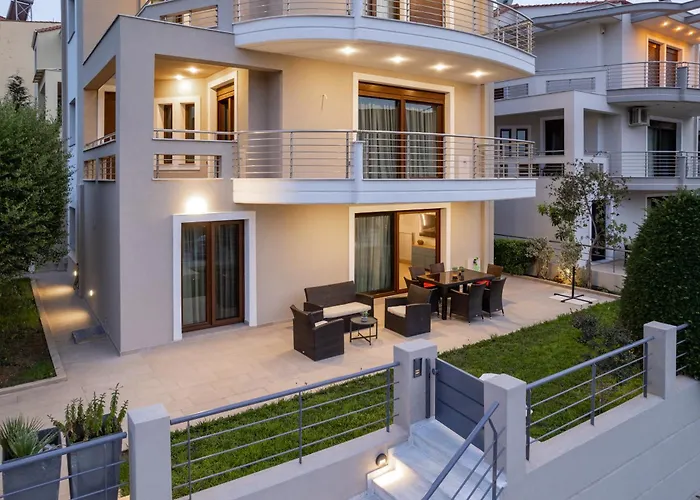 Ilios Luxury Apartment
