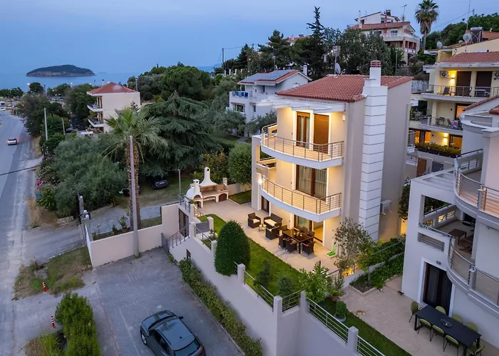 Ilios Luxury Apartment