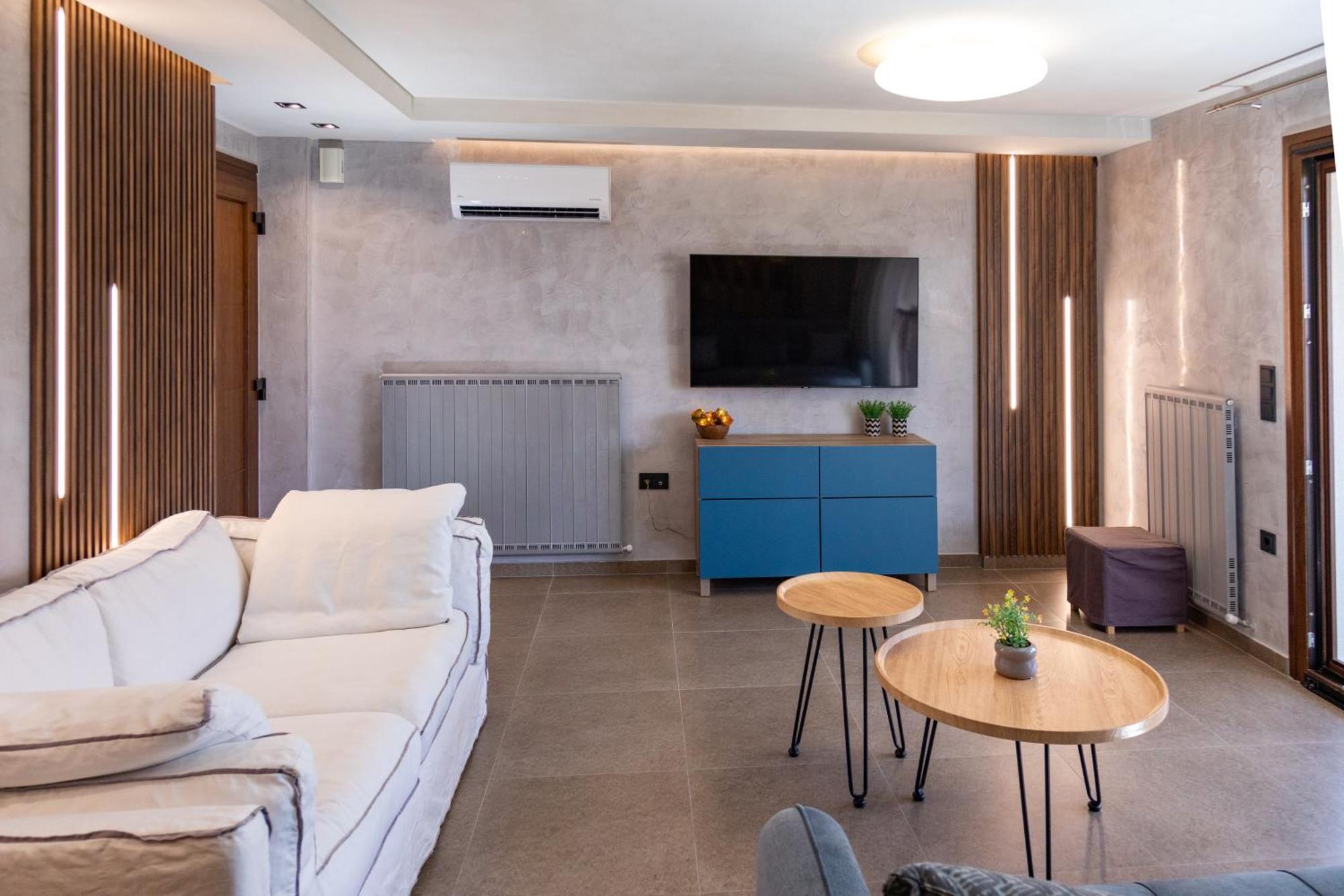 Ilios Luxury *