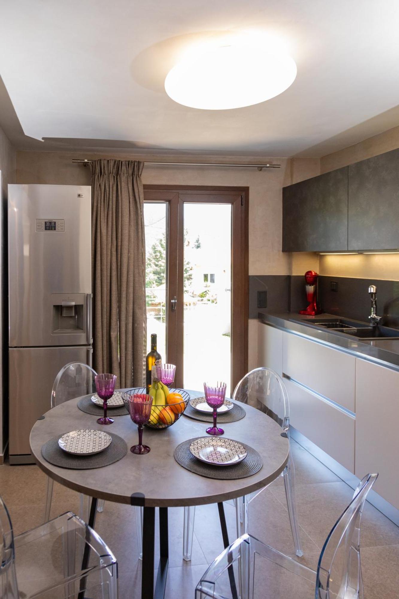 Apartment Ilios Luxury Nea Iraklitsa