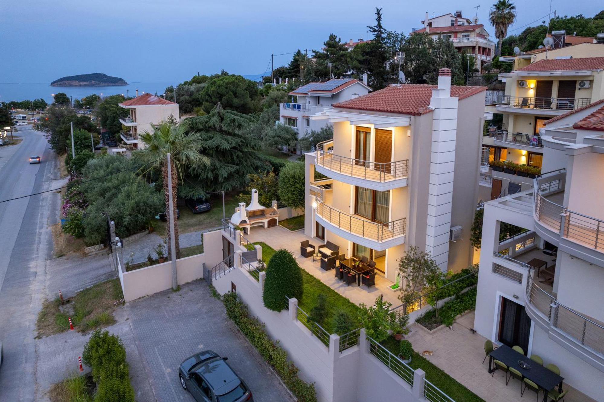 Ilios Luxury *
